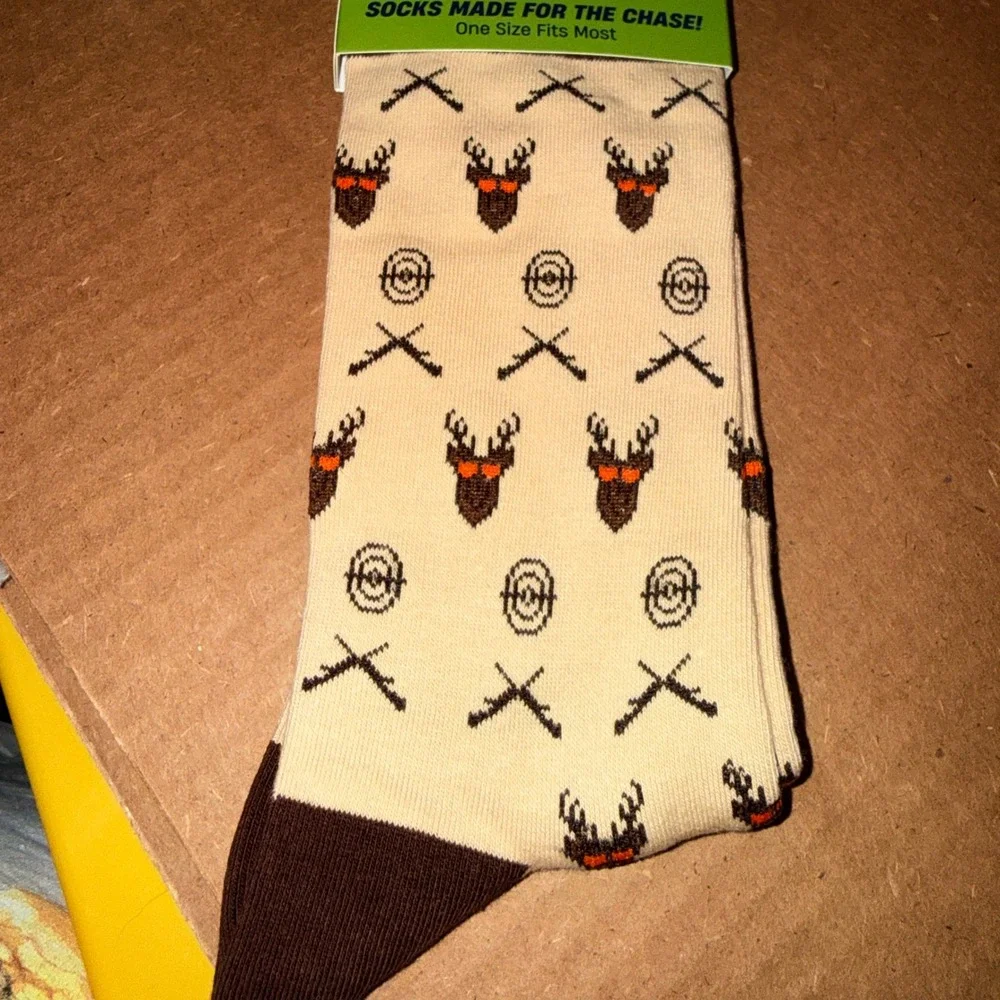 I'd Rather Be Chasing Tail Hunting Socks Men OSFM NEW Novelty Deer Rifle Tan